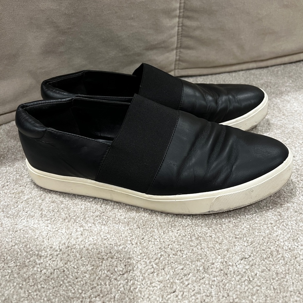 Vince Corbin Slip On Black Leather Sneakers Women's Size 10